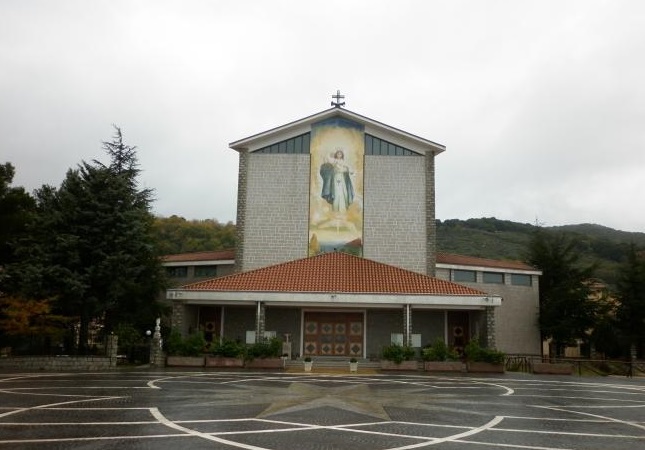 Lanusei, il falò di S.Antonio rinviato causa maltempo. Oggi la messa al Santuario