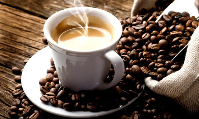Caffè: “Espresso Italianu” at accreschire su pretziu in pagu tempus po more de pressiones in su mundu e cambiu de su tempus