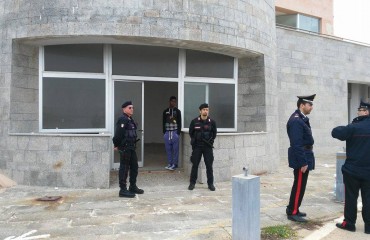 stazione marittima migranti Arbatax