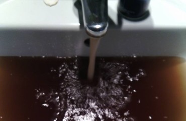 L'acqua di Tortolì, ieri pomeriggio