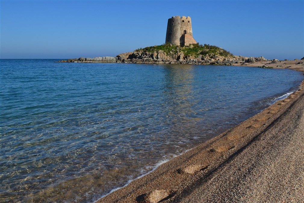 Torre di Bari Sardo (foto P.Serra)