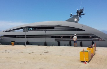 Mega yacht ad Arbatax