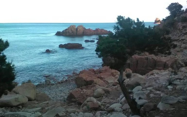 Le foto dei lettori: Cala Surya a Cardedu di Maria Lidia Contu