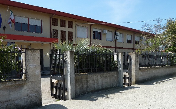 Scuola media di viale Monsignor Virgilio