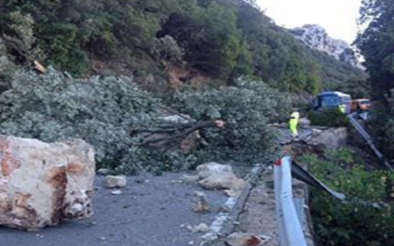 Statale125, Dorgali: circolazione interrotta a causa di una frana al km 194