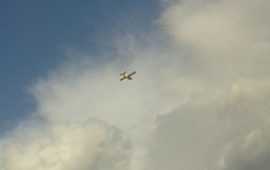 Canadair in azione ( foto di R.Mirai)