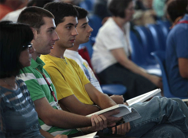 Riprende la scuola di teologia. Sabato si parla dell’animazione dei ragazzi e dei giovani