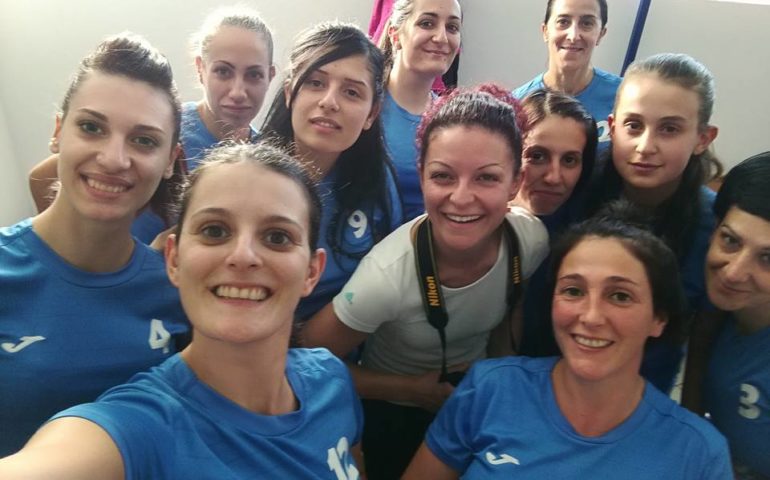 Calcio a 5 femminile: “Fogehsu Girls”, le nostre partite sempre “in trasferta”