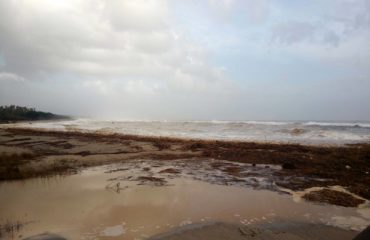 Lo scatto di oggi, opera di Manuel Mura, ritrae la spiaggia di Museddu ( Cardedu) dopo il maltempo.