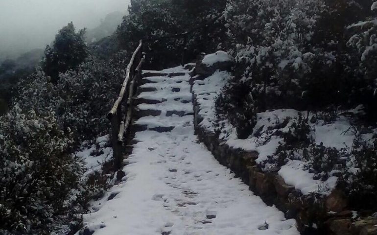 L’Ogliastra sotto la neve. Paesaggio innevato a Perda Liana, Gairo  (Scatto di Anna Piroddi)