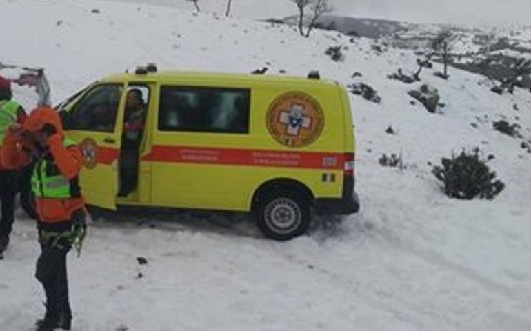 Cala Luna, Baunei: un disperso a causa del maltempo tratto in salvo questa mattina