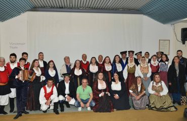 Gruppo Folk Sant'Anna di Tortolì ( foto di Vincenzo Testa)