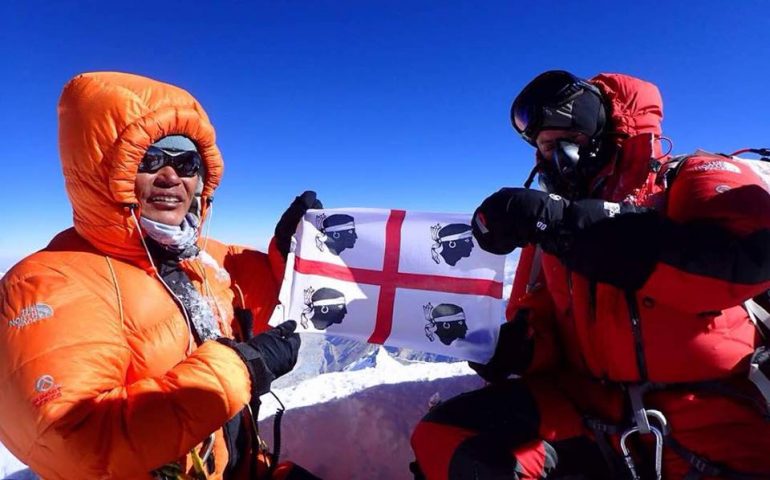 La Sardegna nel cuore e sull’Everest, a tu per tu con l’alpinista sardo Angelo Lobina