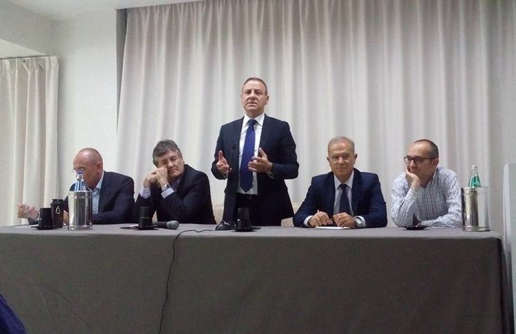 L’opposizione in Consiglio regionale a Tortolì: «L’ospedale di Lanusei penalizzato dalla Riforma»