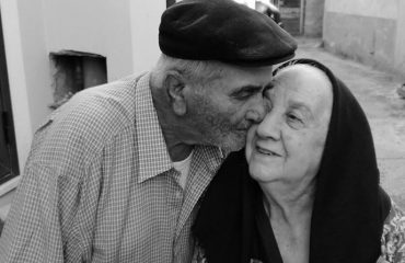 Pietro e Anna ( foto Monica selenu) anziani