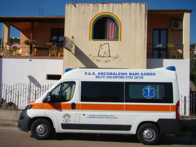 La PAS Arcobaleno di Bari Sardo si dota di una nuova ambulanza.  Laura Di Fede: “Grazie alla generosità dell’Ogliastra”