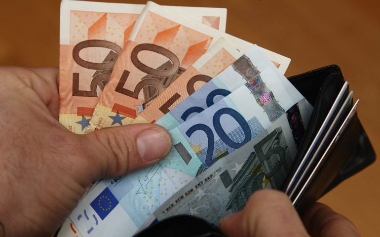 Bonus 200 euro anche alle colf, disoccupati, stagionali e chi percepisce reddito di cittadinanza