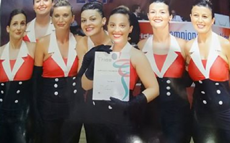 Pioggia di medaglie ai campionati italiani di danza di Rimini per la scuola di ballo Bolero & Fitness