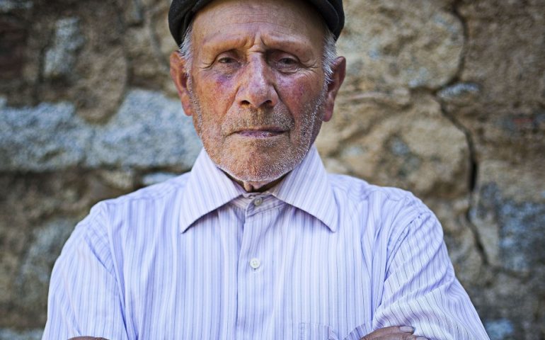 Tra guerra e prigionia, la storia del centenario ilbonese Elia Cucca