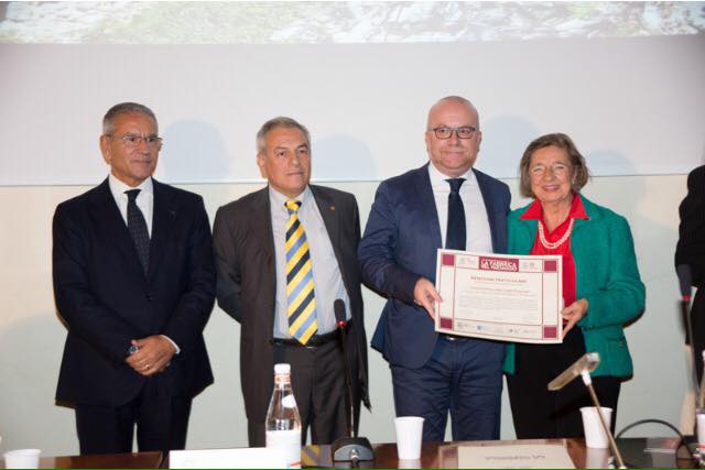 La fotonotizia. Progetto sulla civiltà pastorale del Supramonte, L’Unesco Baunei_Ogliastra premiato a Foligno