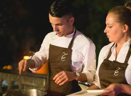 Piccoli chef crescono. Il ventenne di Osini Cristian Cannas ritira a Parma il diploma del corso superiore di cucina italiana