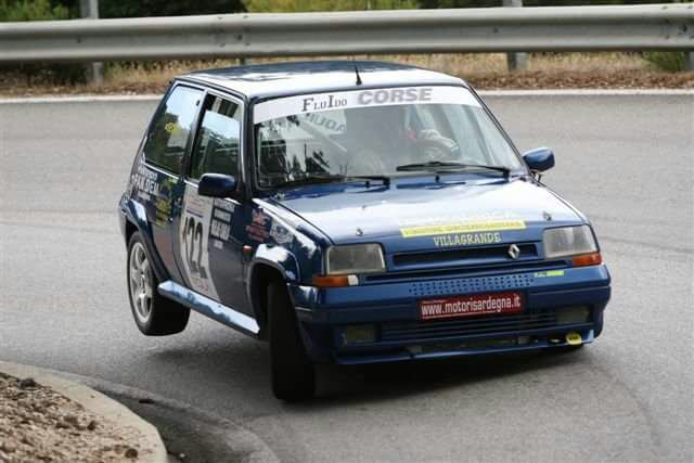 Si scaldano i motori dello Slalom Sardegna. Due piloti ogliastrini sotto i riflettori, Serra e Seoni