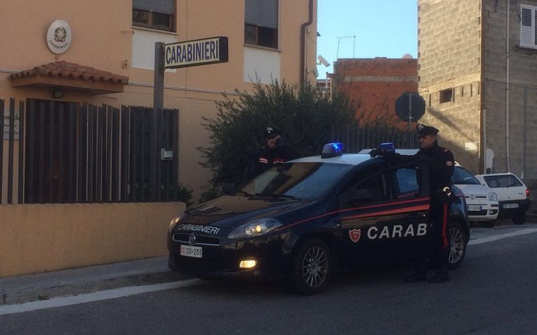 Siniscola, ricettazione, 54enne condannata ai domiciliari
