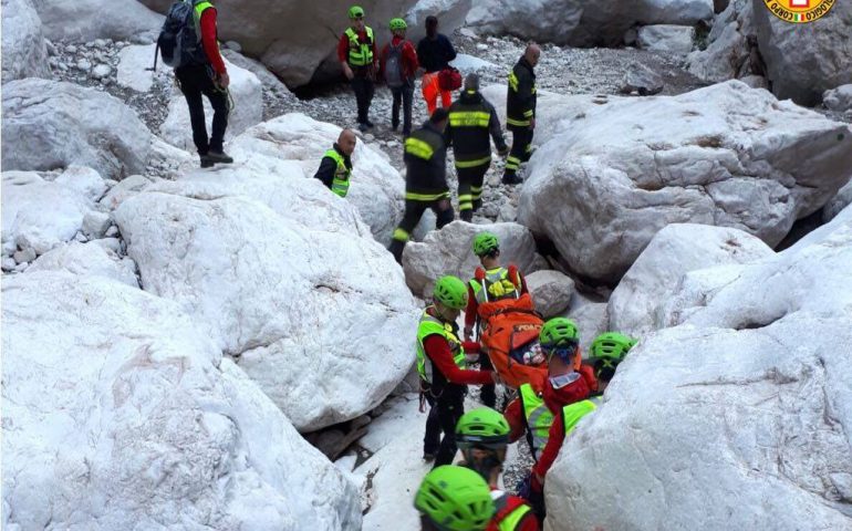 Urzulei, cade e si frattura una caviglia tra gli impervi sentieri. Escursionista soccorsa ieri sera a Gorropu