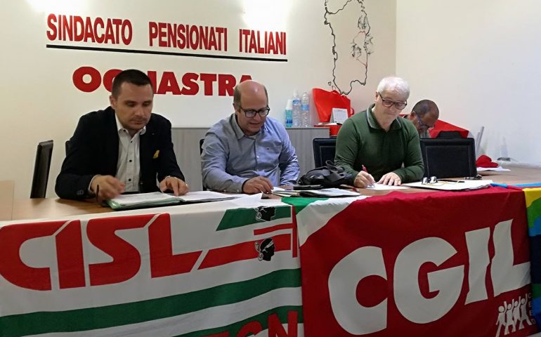 Michele Muggianu (CISL), Giacomo Pani (CGIL) Mario Arzu (UIL)