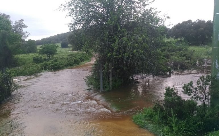 Maltempo in Sardegna, ad Austis esonda il torrente Cabutzia