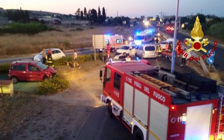 Incidente sulla 554: pesante il bilancio. Due ragazzi in condizioni disperate