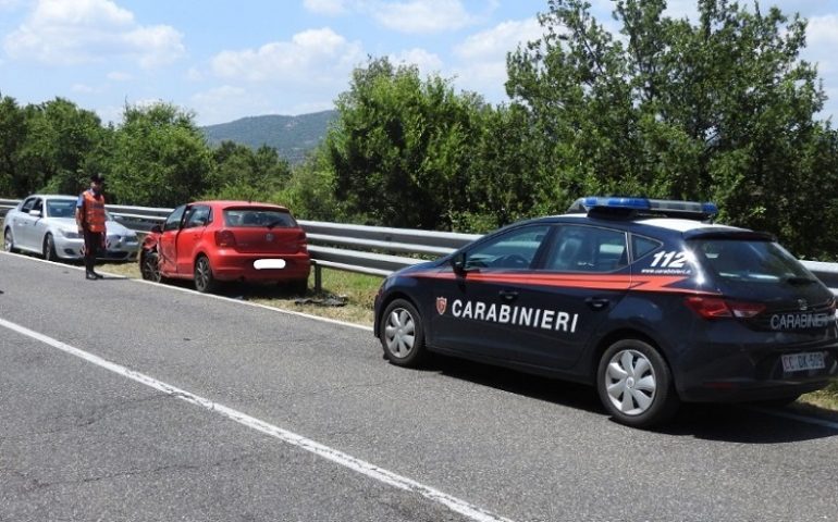 Oniferi, incidente stradale sulla SS 129, coinvolte tre auto