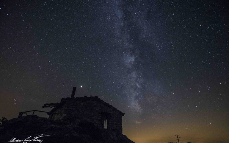 Le foto dei lettori. Il cielo stellato impreziosisce la notte ogliastrina