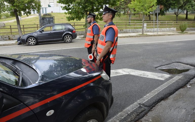 Tortolì, discarica abusiva di rifiuti nella zona industriale. Quattro persone denunciate dai carabinieri