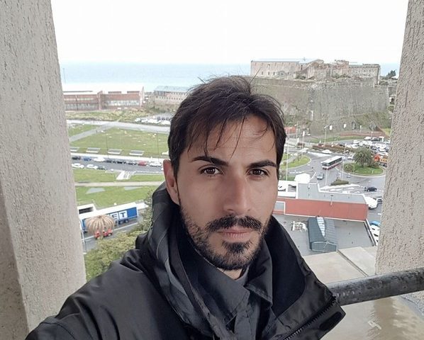 L’ex portiere del Cagliari Davide Capello cade dal ponte di Genova ed è salvo per miracolo