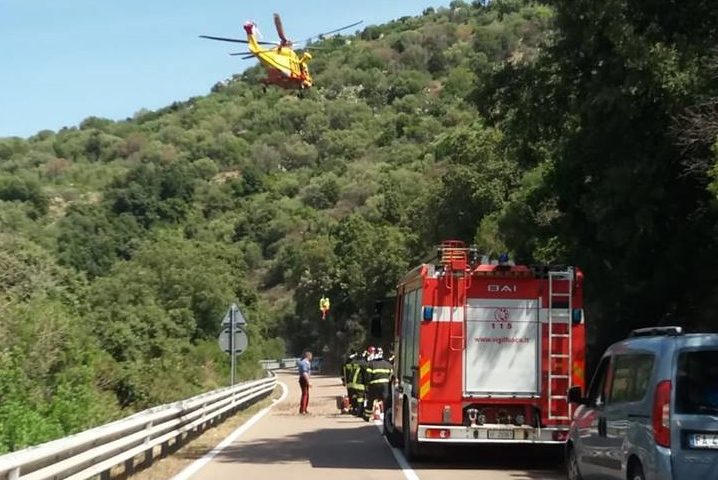 Tragedia sulle strade ogliastrine, centauro morto sulla 125 per Baunei