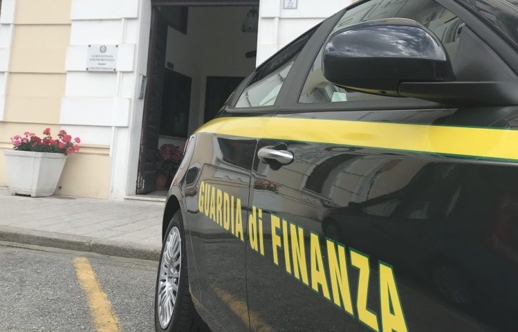 Isili, la Finanza denuncia tre imputati per aver abusato del pubblico patrocinio gratuito