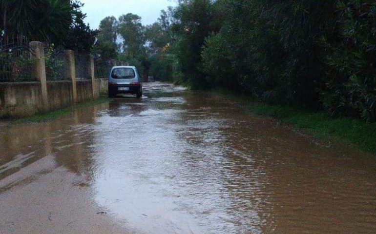 (FOTO) Tortolì, strade allagate e inagibili a San Gemiliano dopo la pioggia