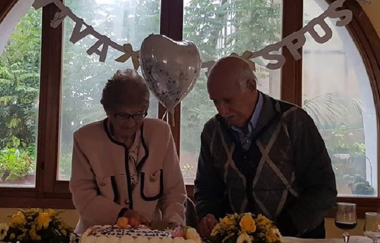 Tortolì, grande festa per i 70 anni di matrimonio di Giulia Zonca e Luigi Moi