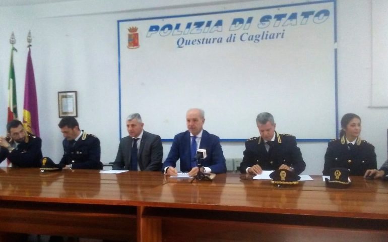 Trentadue arresti e una banda di pusher sgominata. A Is Mirrionis, Sant’Elia e San Michele case trasformate in bunker