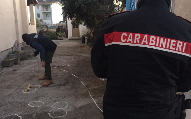 Spara al cognato dopo una lite sull’eredità: litigio sfocia nel sangue a Irgoli