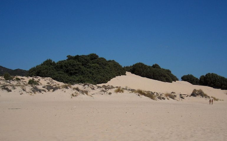Salvare le dune di Chia: raccolti finora 60mila euro