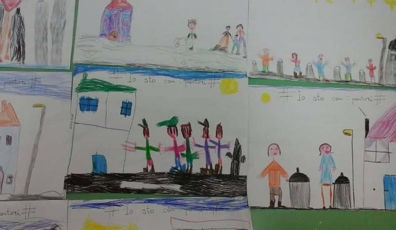 La protesta dei pastori vista dagli occhi dei più piccoli: i disegni dei bambini di Santa Maria