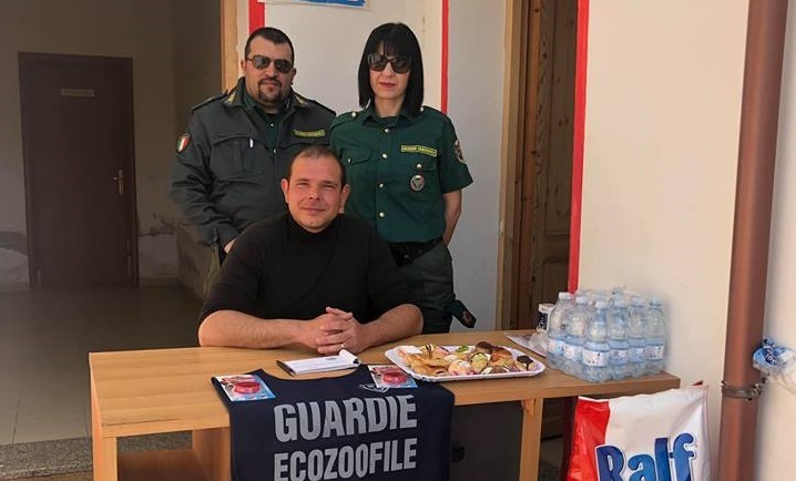 (FOTO) Conclusa con successo la microchippatura dei cani a Tertenia. Delogu: «Presto nuovo evento»