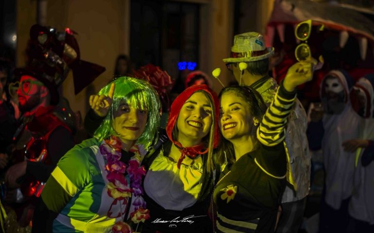 (FOTO) Carnevale a Lanusei: musica, divertimento e maschere. La gallery di Cristian Mascia