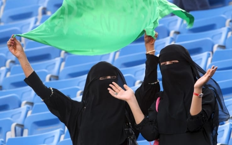 Arabia Saudita: dal 2018 alle donne non sarà più vietato l’accesso agli stadi