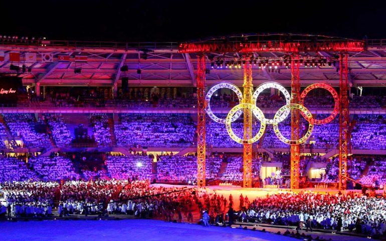 Olimpiadi invernali 2026, Giorgetti: “Se queste sono le premesse la candidatura muore qui”