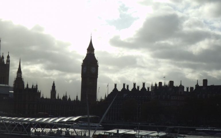 Londra, Big Ben “silenzioso”, rintocchi in pausa fino al 2021