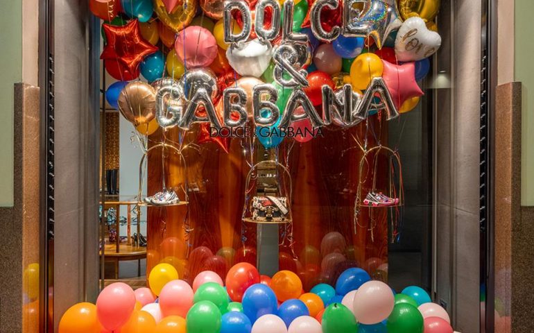 Bufera in Cina per Dolce&Gabbana: sfilata annullata e marchio fuori dai negozi online del Paese