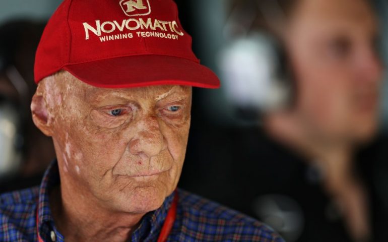 Trapianto di polmone per Niki Lauda, l’ex campione della Ferrari è grave